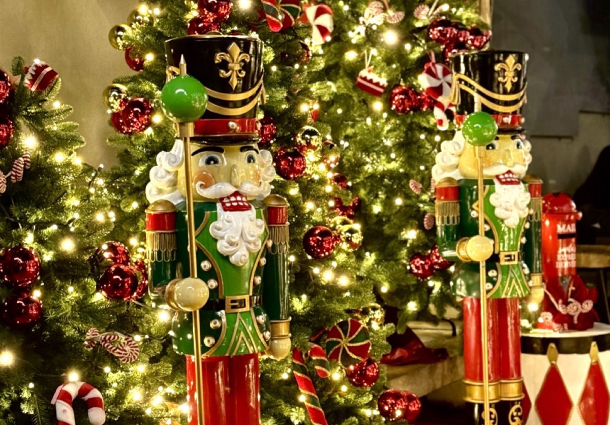 Christmas tree with nutcrackers